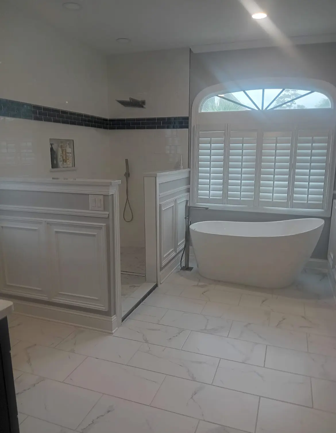 Modern bathroom render with integrated lighting